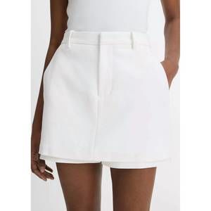 NEW VINCE tailored italian cotton skort in optic white